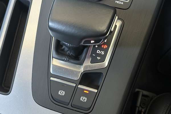 2018 Audi Q5 45 TFSI sport Black Edition FY