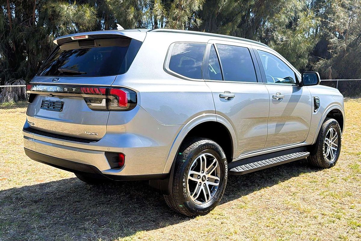 2023 Ford Everest Trend