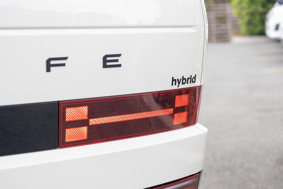 2024 Hyundai Santa Fe Hybrid Calligraphy MX5.V1