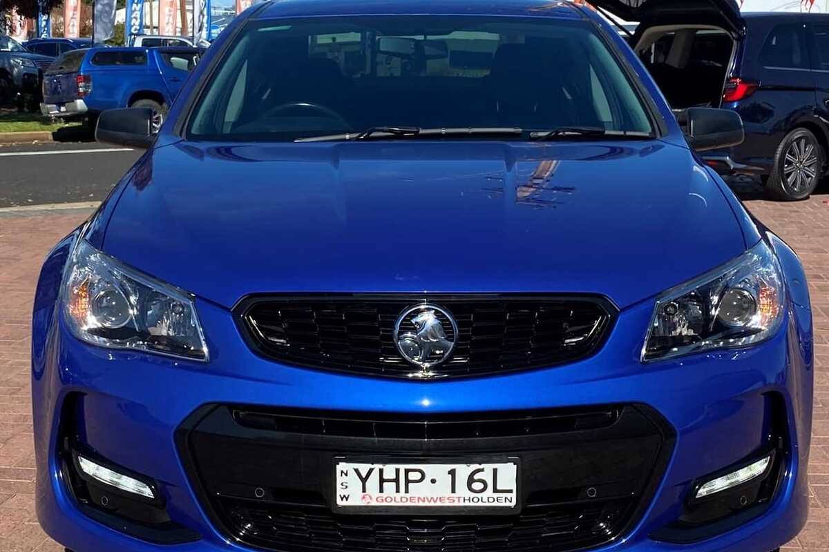 2016 Holden COMMODORE SV6 Black VF Series II