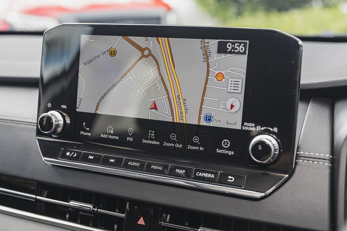 2024 Mitsubishi Outlander LS ZM