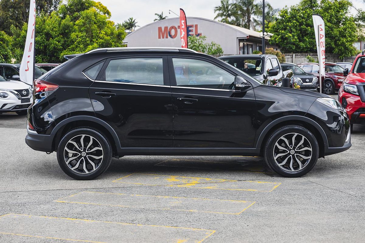 2017 MG GS Core SAS2