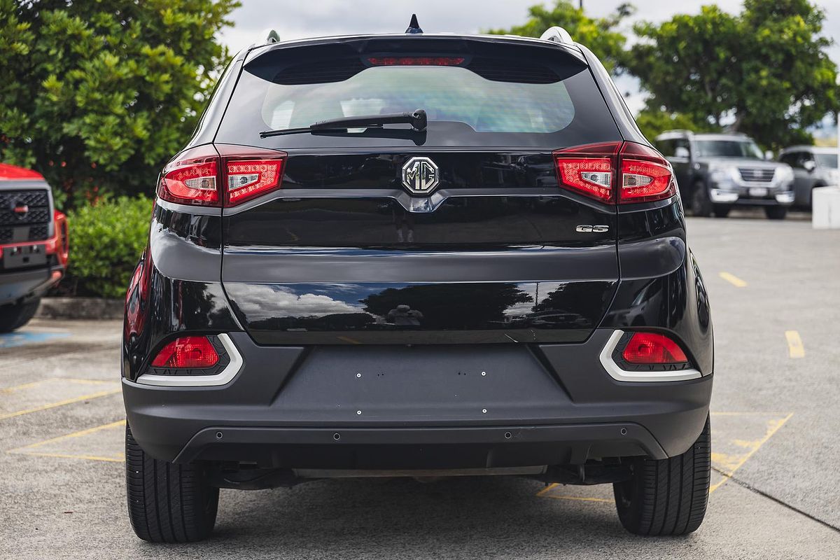 2017 MG GS Core SAS2