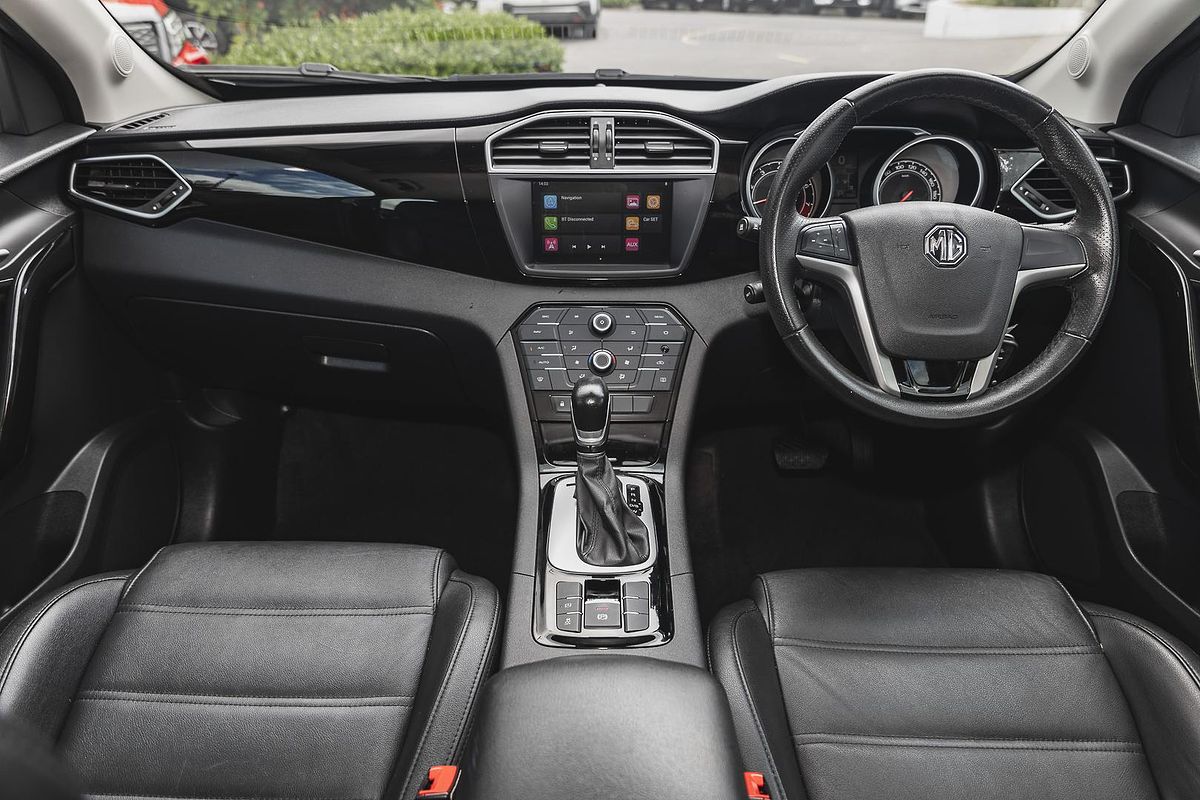 2017 MG GS Core SAS2