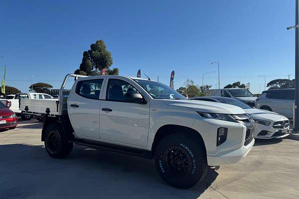 2023 Mitsubishi Triton GLX MR 4X4