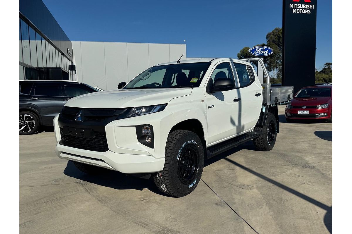 2023 Mitsubishi Triton GLX MR 4X4