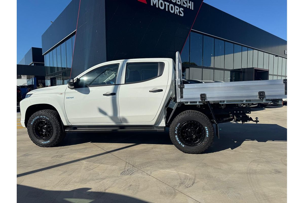 2023 Mitsubishi Triton GLX MR 4X4