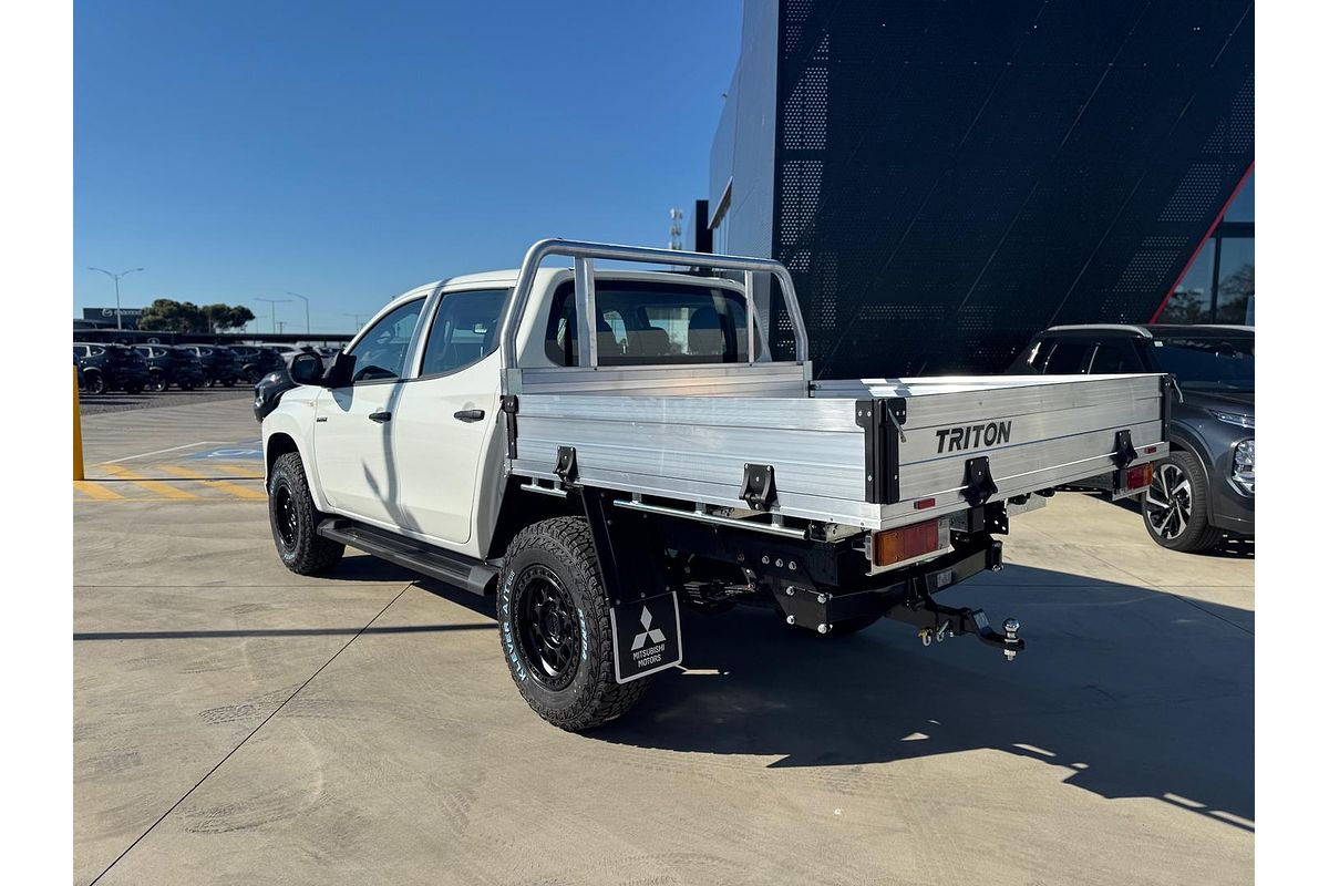 2023 Mitsubishi Triton GLX MR 4X4