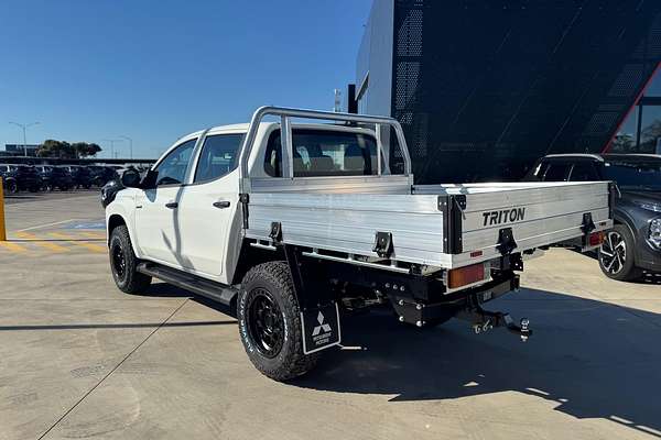2023 Mitsubishi Triton GLX MR 4X4