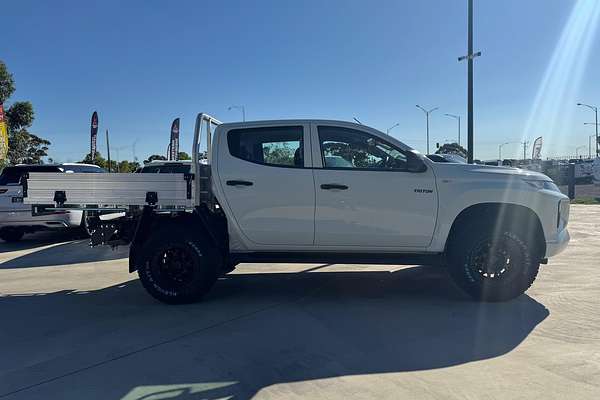 2023 Mitsubishi Triton GLX MR 4X4