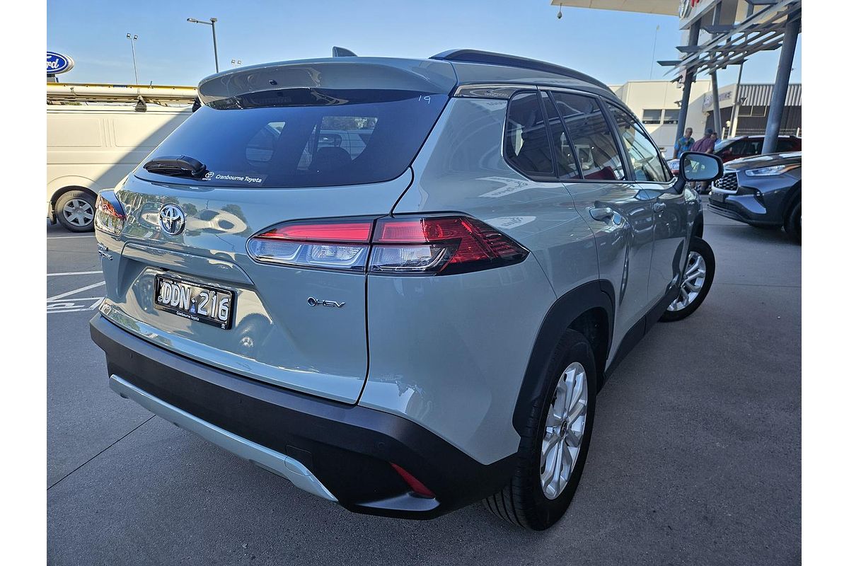 2024 Toyota Corolla Cross GXL MXGH15R