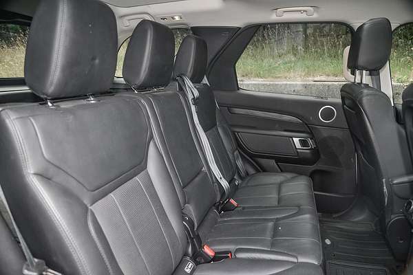 2018 Land Rover Discovery TD4 HSE Series 5