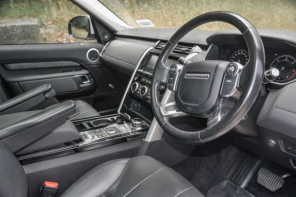 2018 Land Rover Discovery TD4 HSE Series 5