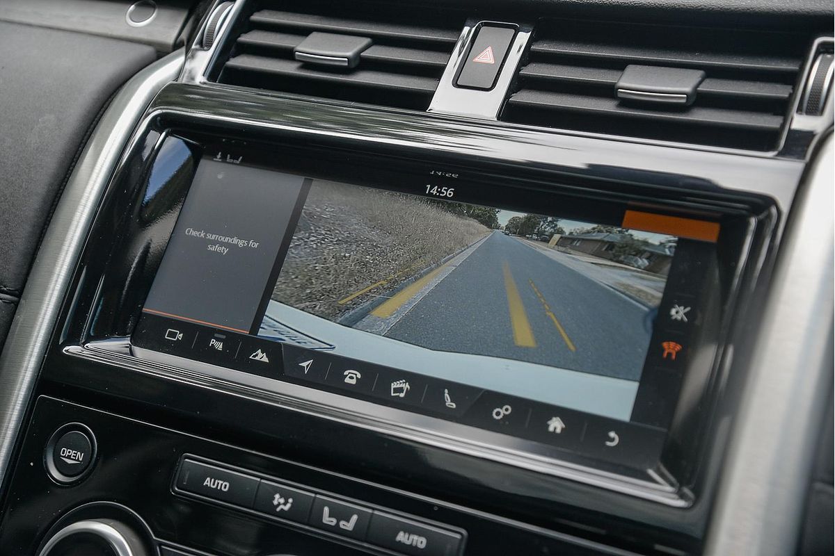 2018 Land Rover Discovery TD4 HSE Series 5