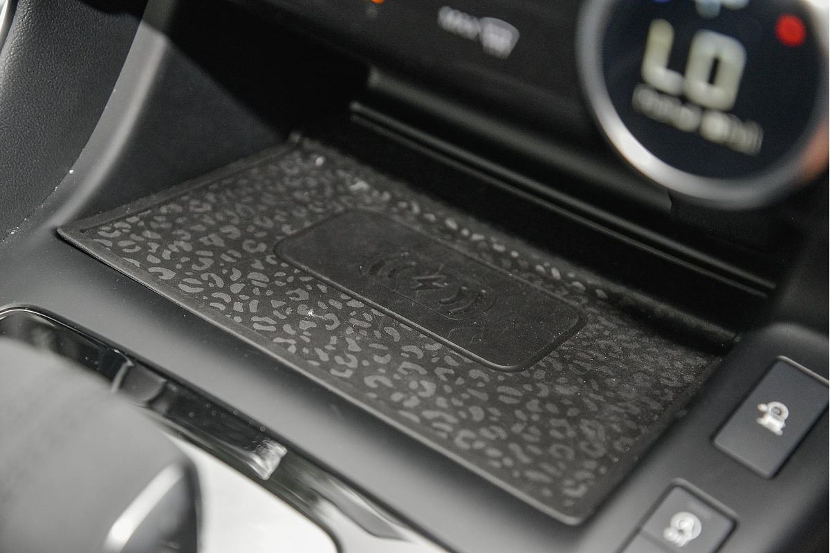 2023 Jaguar E-PACE P250 R-Dynamic HSE X540