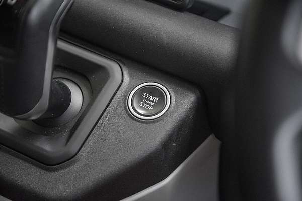 2020 Land Rover Defender 110 D240 SE L663