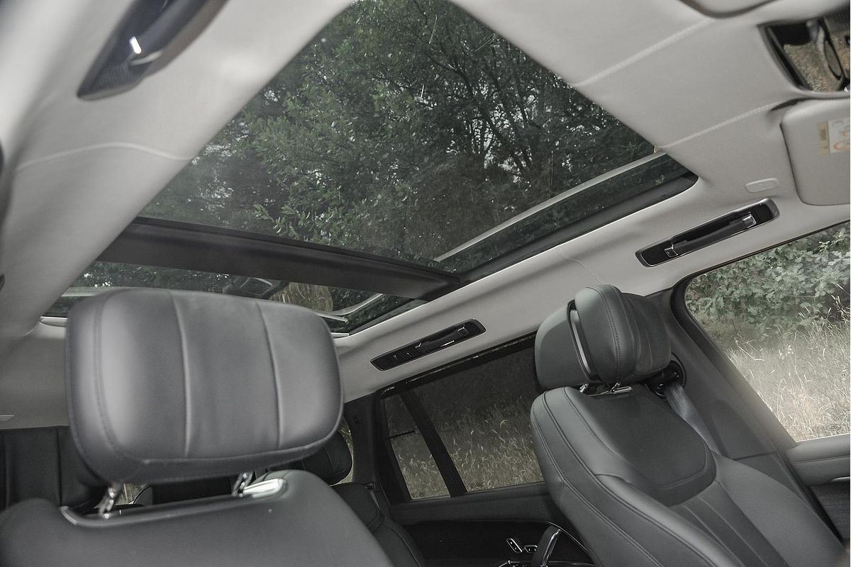 2024 Land Rover Range Rover P530 Autobiography L460 LWB