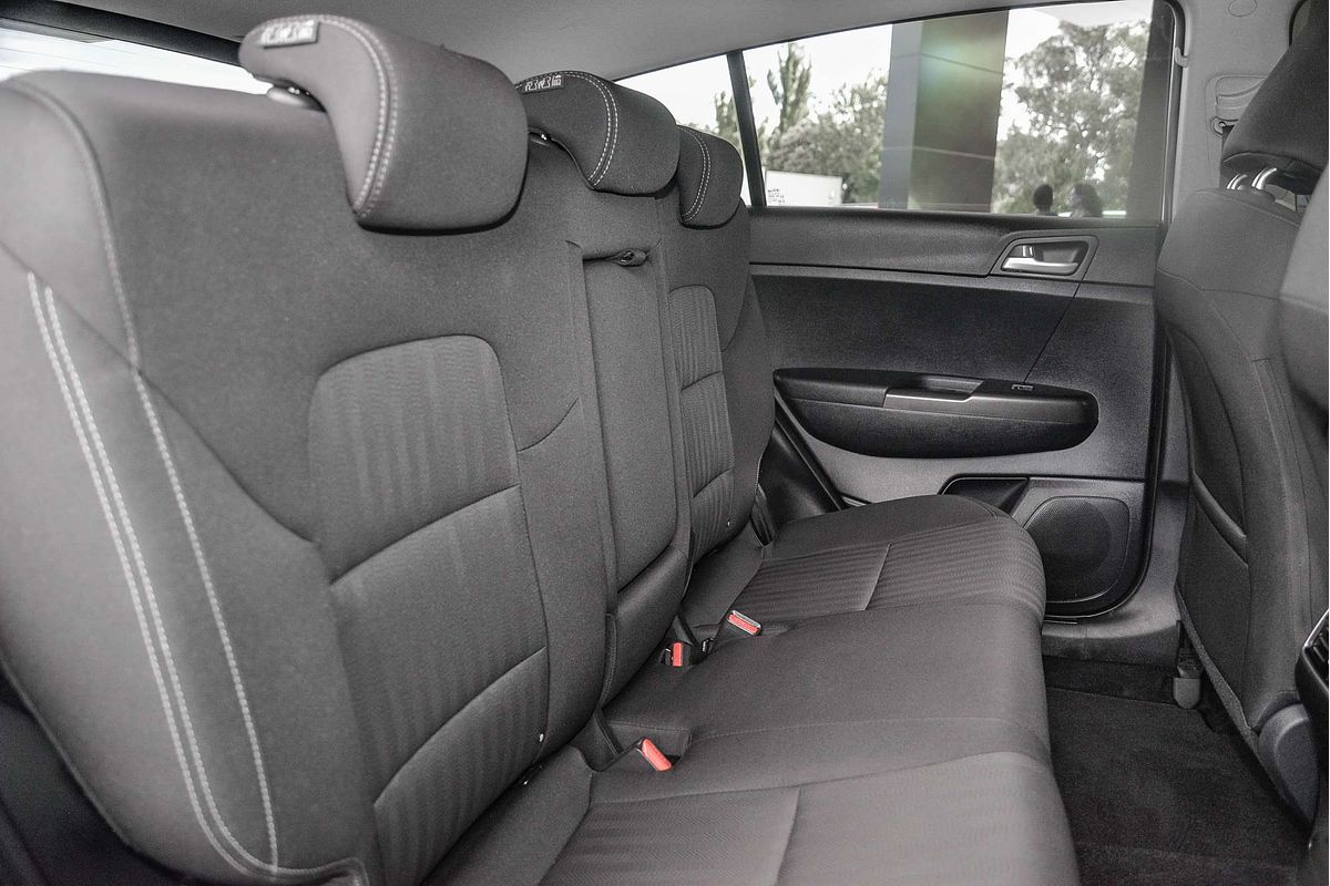 2019 Kia Sportage S QL