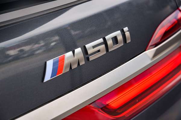 2019 BMW X7 M50i G07