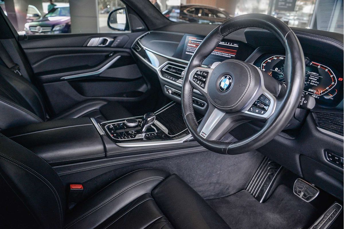 2019 BMW X7 M50i G07