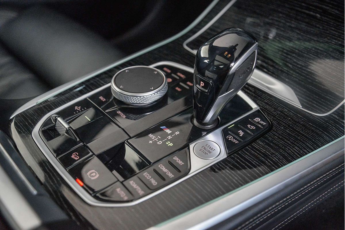 2019 BMW X7 M50i G07