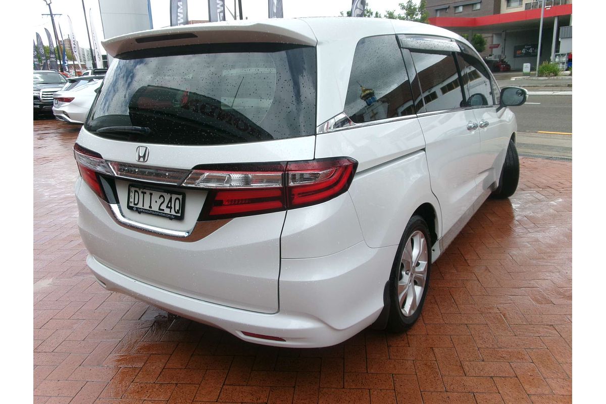 2017 Honda Odyssey VTi 5th Gen