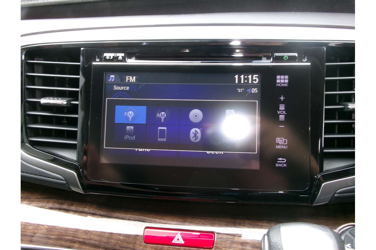 2017 Honda Odyssey VTi 5th Gen