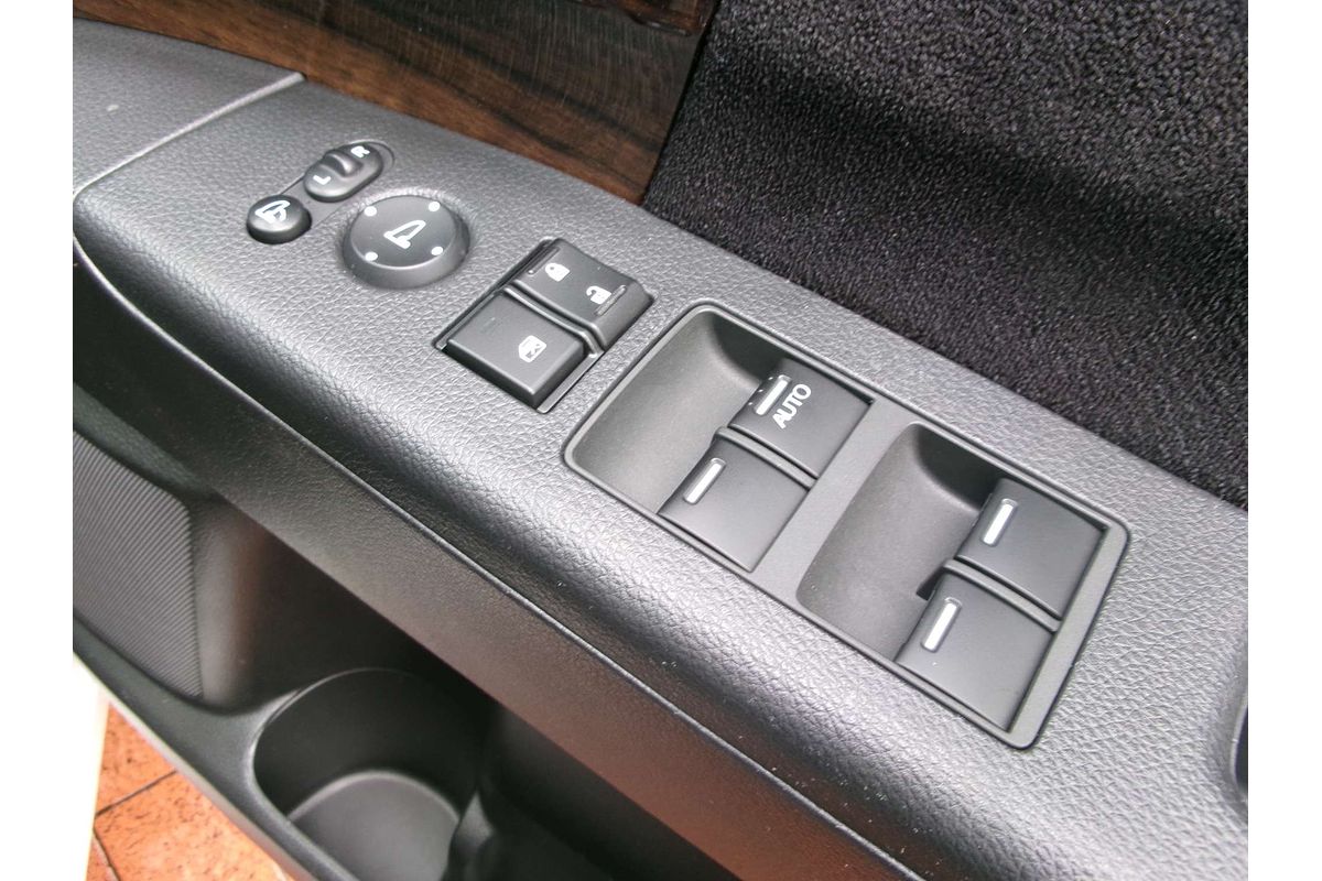 2017 Honda Odyssey VTi 5th Gen