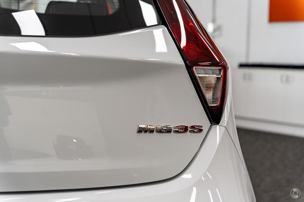 2024 MG MG3 Core