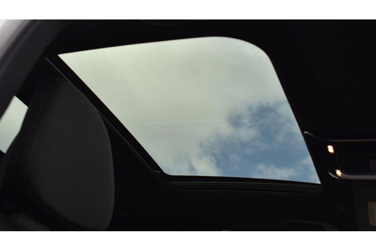 2024 Mercedes-Benz C-Class C200 W206