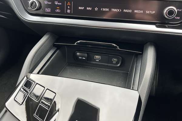 2024 Kia Sportage SX NQ5