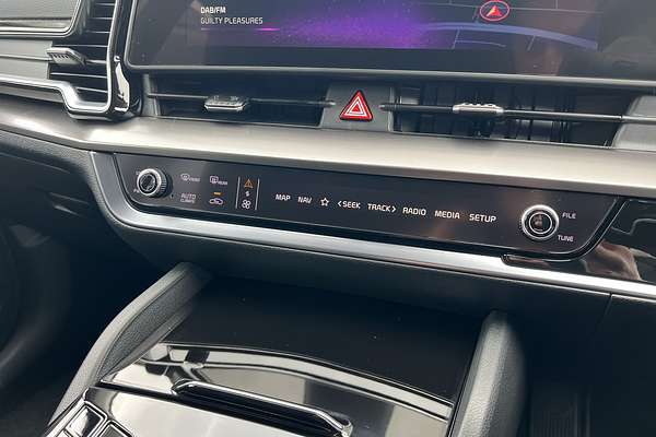 2024 Kia Sportage SX NQ5