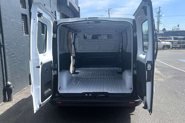 2024 Renault Trafic Pro X82 LWB