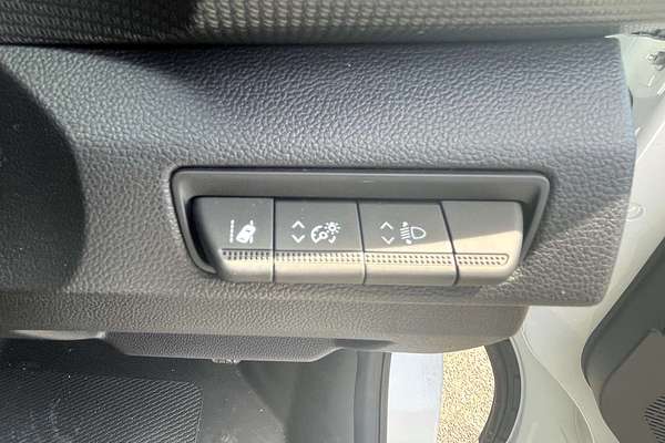 2024 Renault Trafic Pro X82 LWB