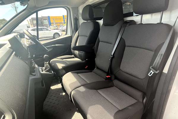 2024 Renault Trafic Pro X82 LWB