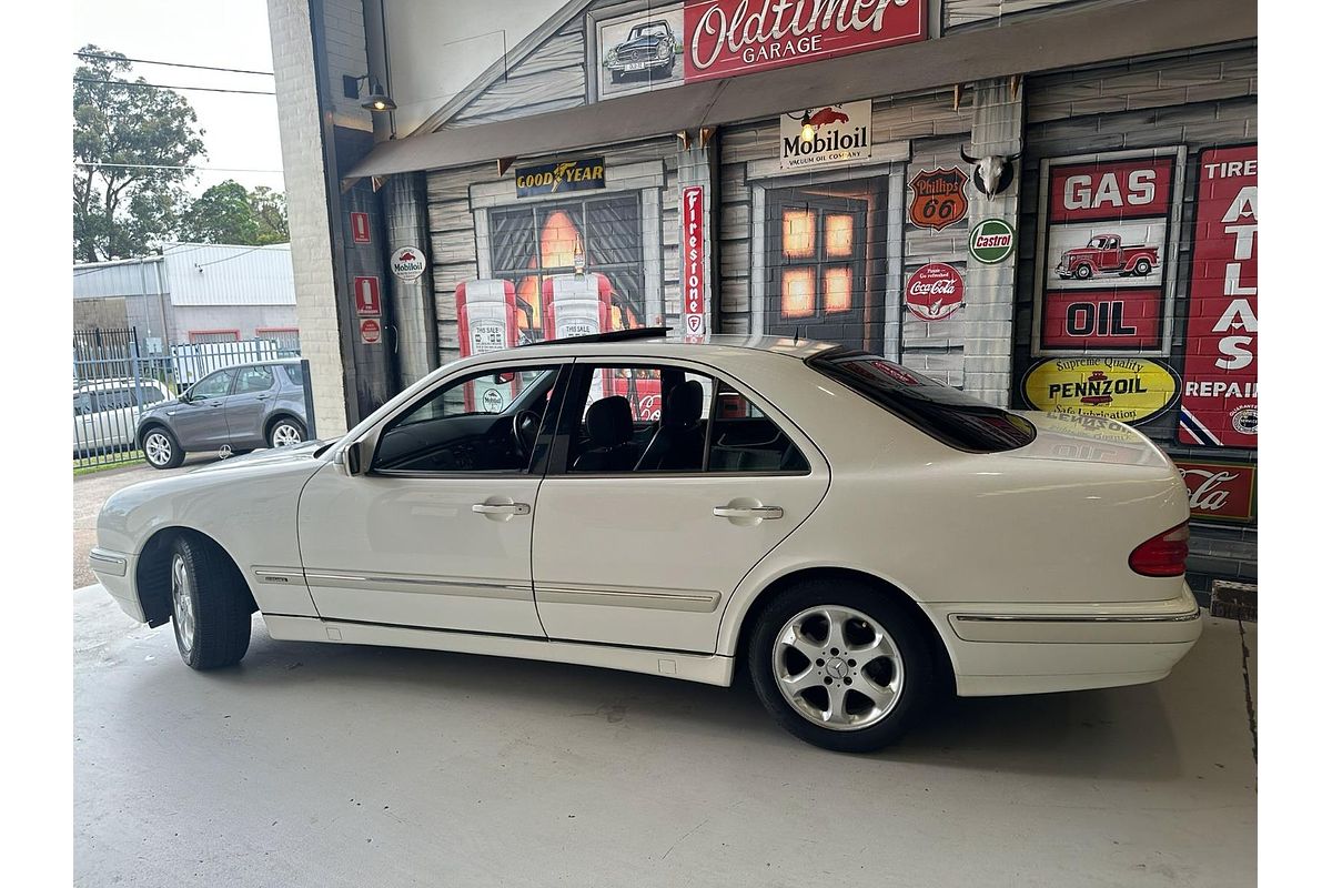 2002 Mercedes-Benz E-Class E200 Kompressor Elegance W210