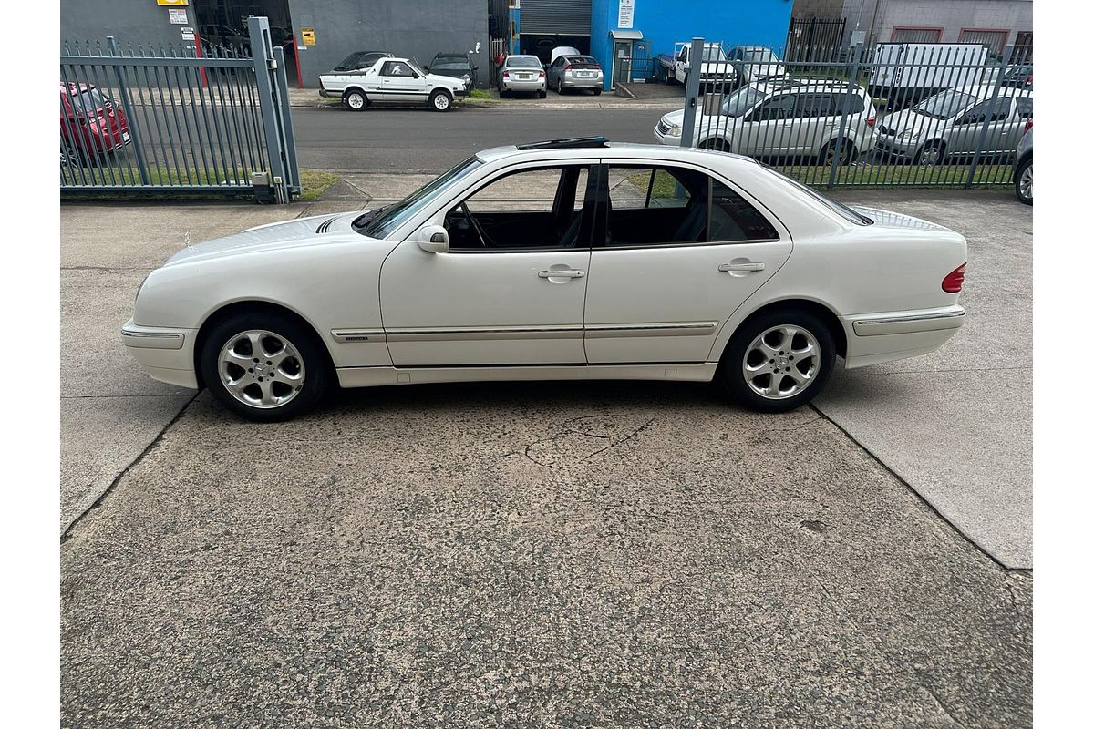 2002 Mercedes-Benz E-Class E200 Kompressor Elegance W210