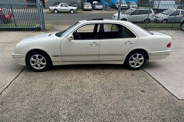 2002 Mercedes-Benz E-Class E200 Kompressor Elegance W210
