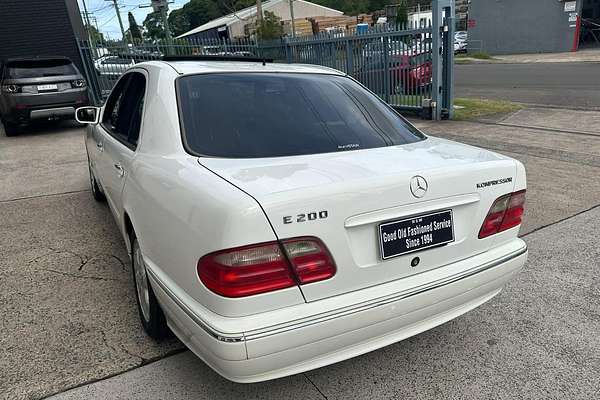 2002 Mercedes-Benz E-Class E200 Kompressor Elegance W210