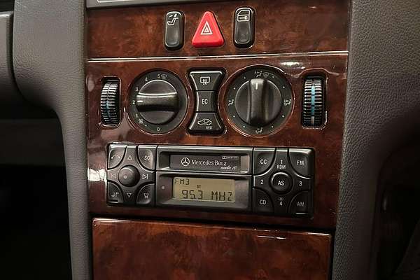 2002 Mercedes-Benz E-Class E200 Kompressor Elegance W210