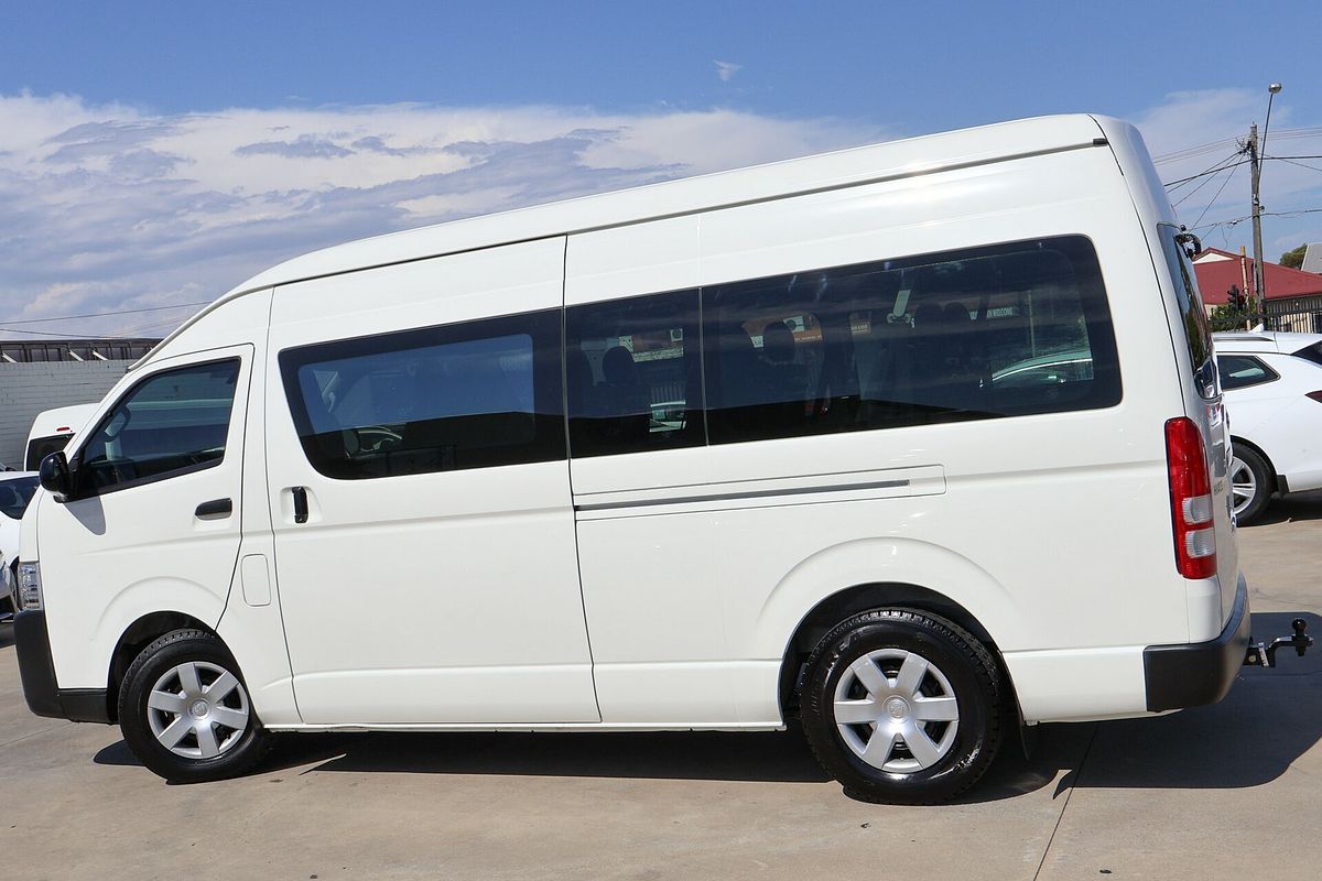 2017 Toyota Hiace Commuter KDH223R