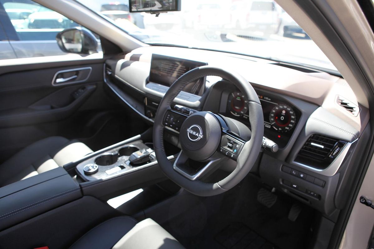 2024 Nissan X-TRAIL Ti e-POWER T33