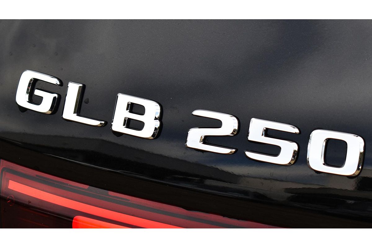 2024 Mercedes-Benz GLB-Class GLB250 X247