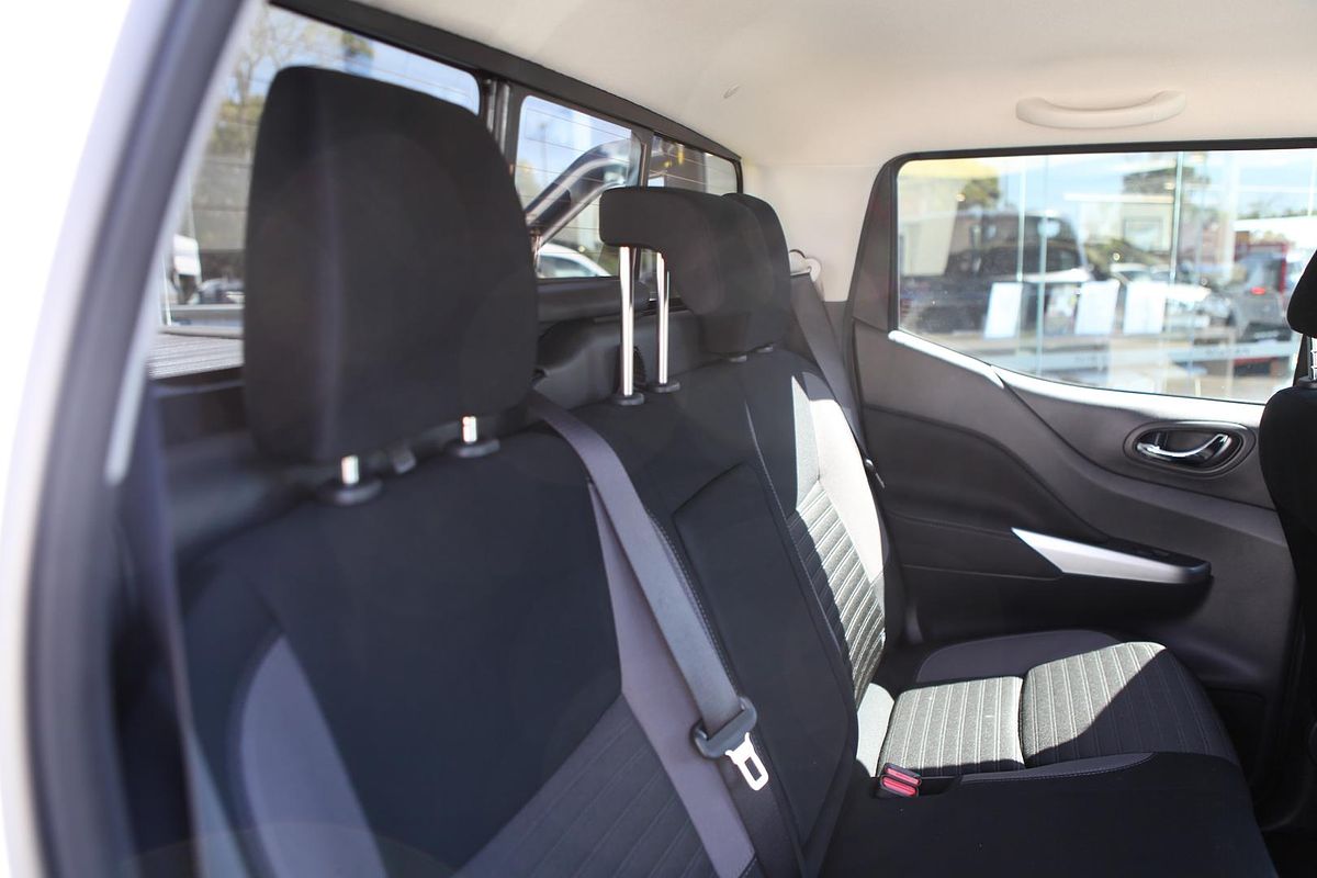 2024 Nissan Navara Black Edition D23 4X4