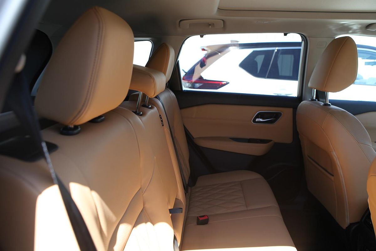2025 Nissan X-TRAIL Ti-L T33