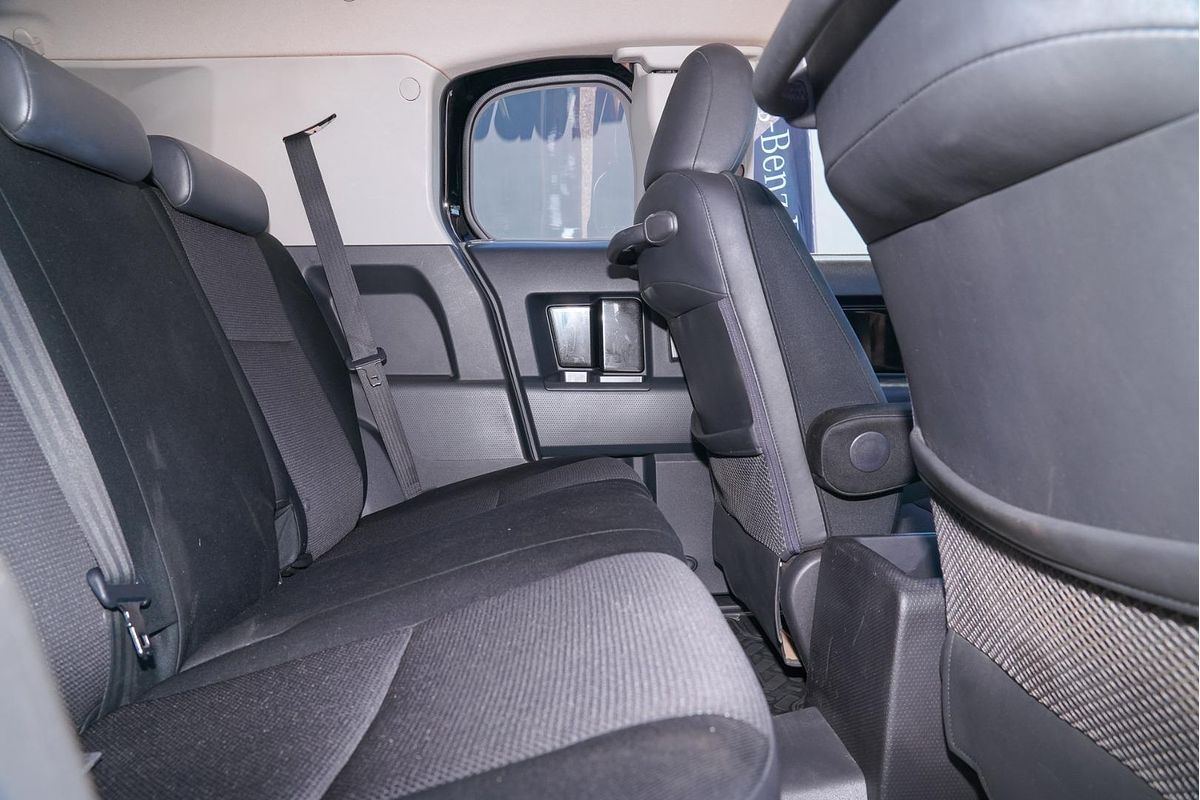 2012 Toyota FJ Cruiser GSJ15R