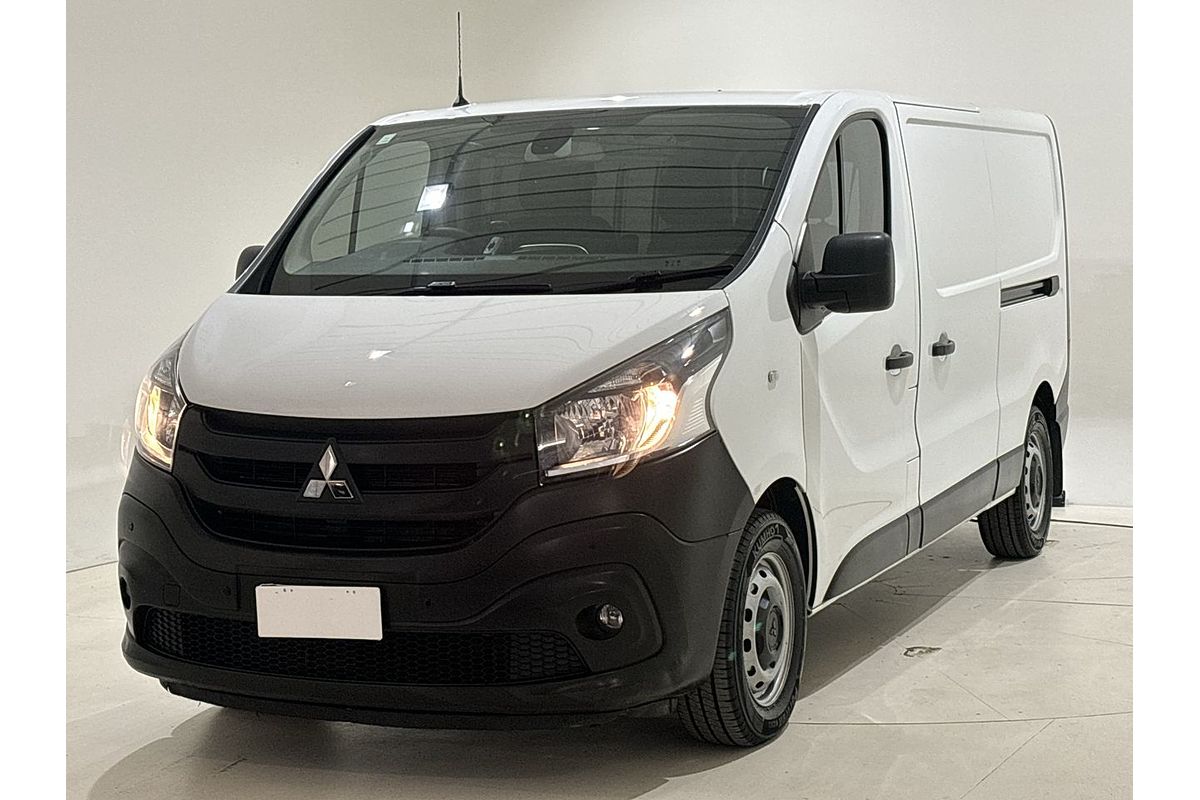 2020 Mitsubishi Express GLX SN LWB