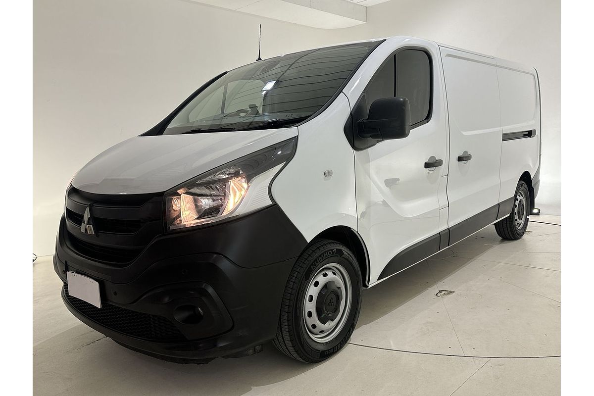 2020 Mitsubishi Express GLX SN LWB