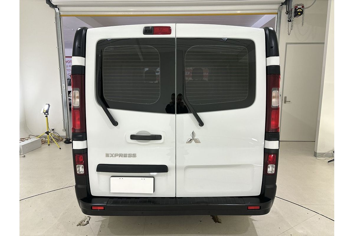 2020 Mitsubishi Express GLX SN LWB