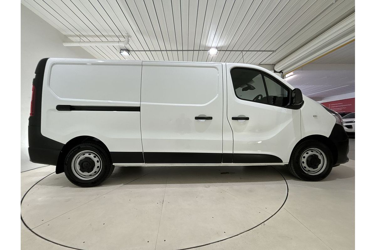2020 Mitsubishi Express GLX SN LWB